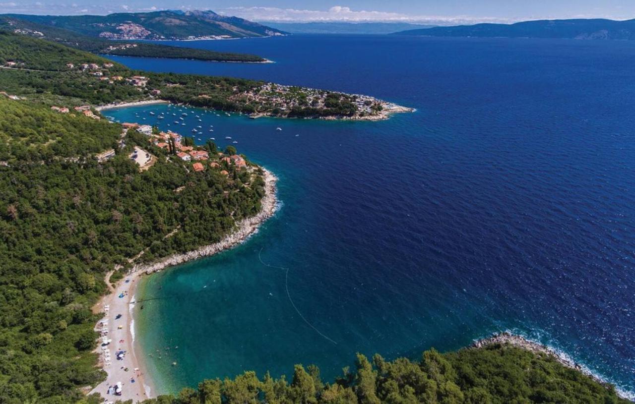 E&T Apartments With A Beautiful Pool Rabac Exterior foto